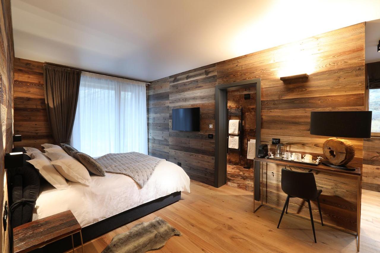 Chalet Blanc Cervinia Bed & Breakfast Бройл-Червиня Екстериор снимка
