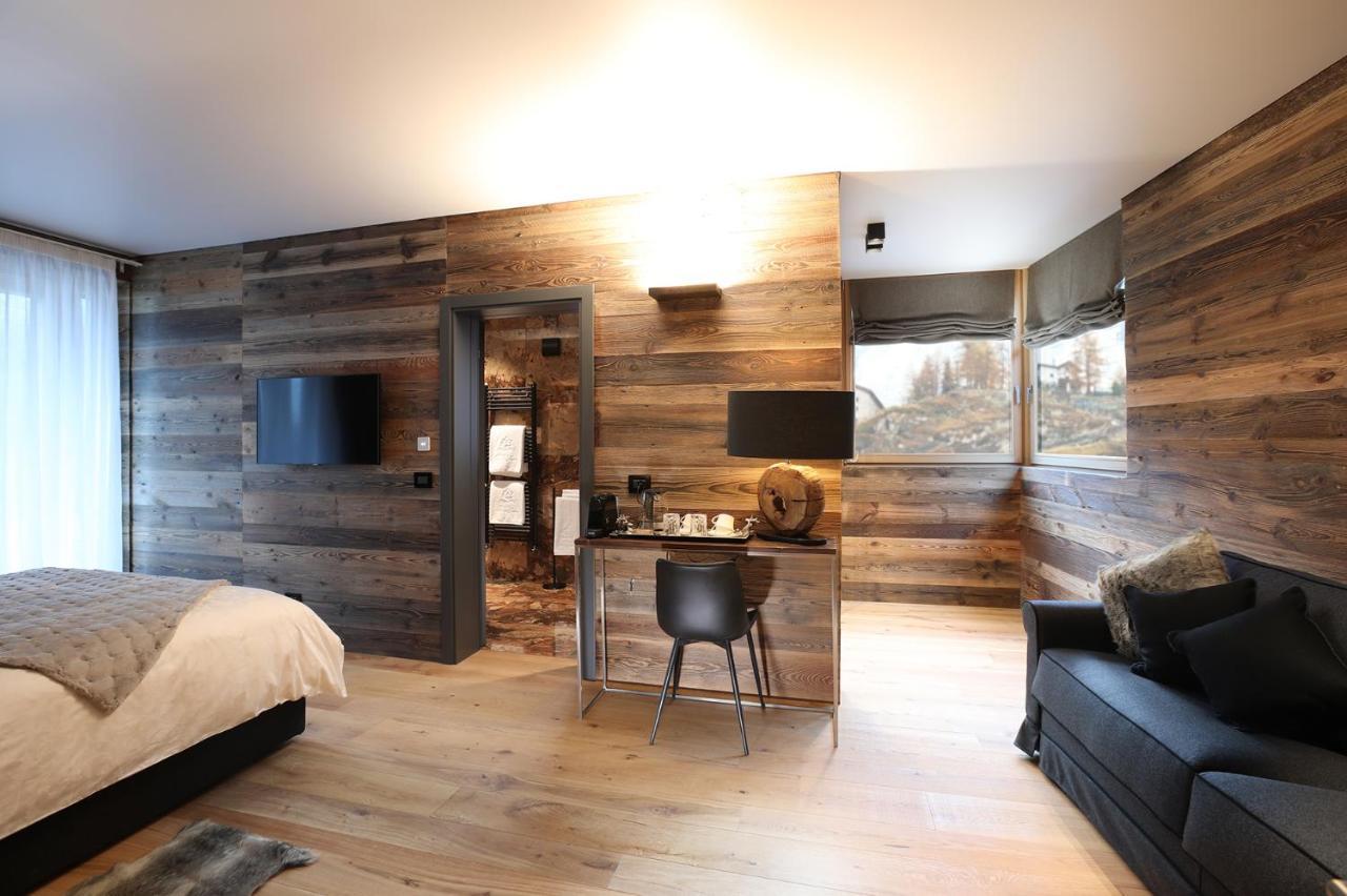 Chalet Blanc Cervinia Bed & Breakfast Бройл-Червиня Екстериор снимка