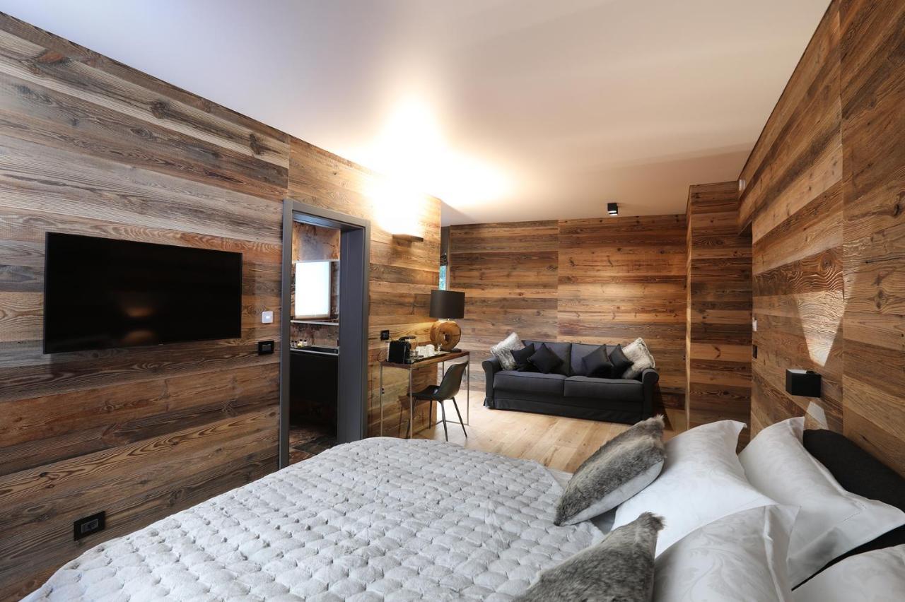 Chalet Blanc Cervinia Bed & Breakfast Бройл-Червиня Екстериор снимка