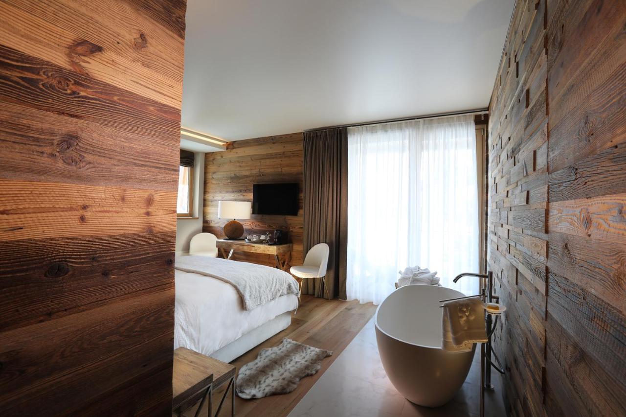 Chalet Blanc Cervinia Bed & Breakfast Бройл-Червиня Екстериор снимка